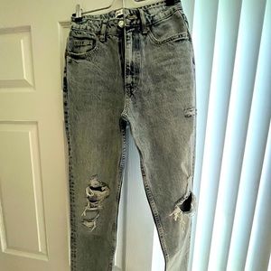 Zara Mom Vintage Inspired High Waist Ripped Jeans